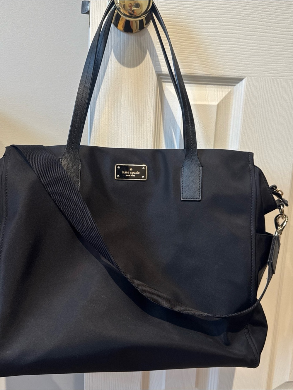 EUC Kate Spade Chelsea Baby Diaper Bag Tote in Black with Changing Pad Crossbody